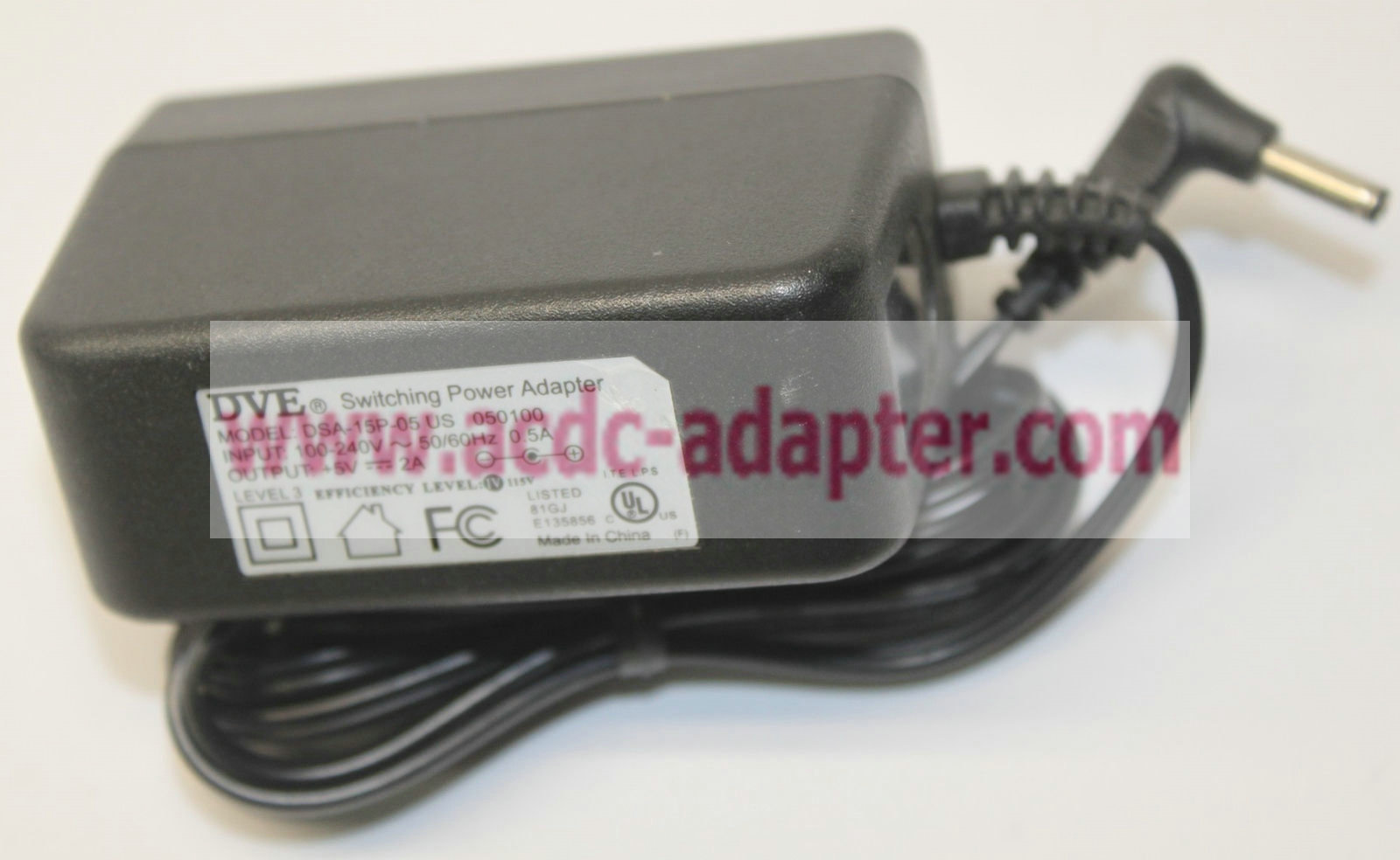 DVE DSA-15P-05 US 050100 5V 2A AC Adapter Switching Power Supply Wall Charger
